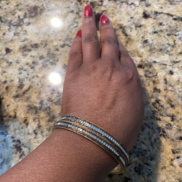 Sparkly Bronze And Crystal Bangle Bracelet Set - Picture 9 of 10